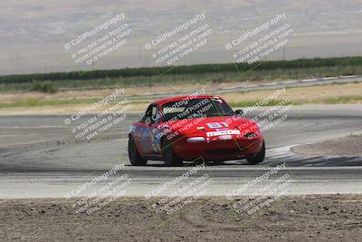 media/Jun-01-2024-CalClub SCCA (Sat) [[0aa0dc4a91]]/Group 3/Race/